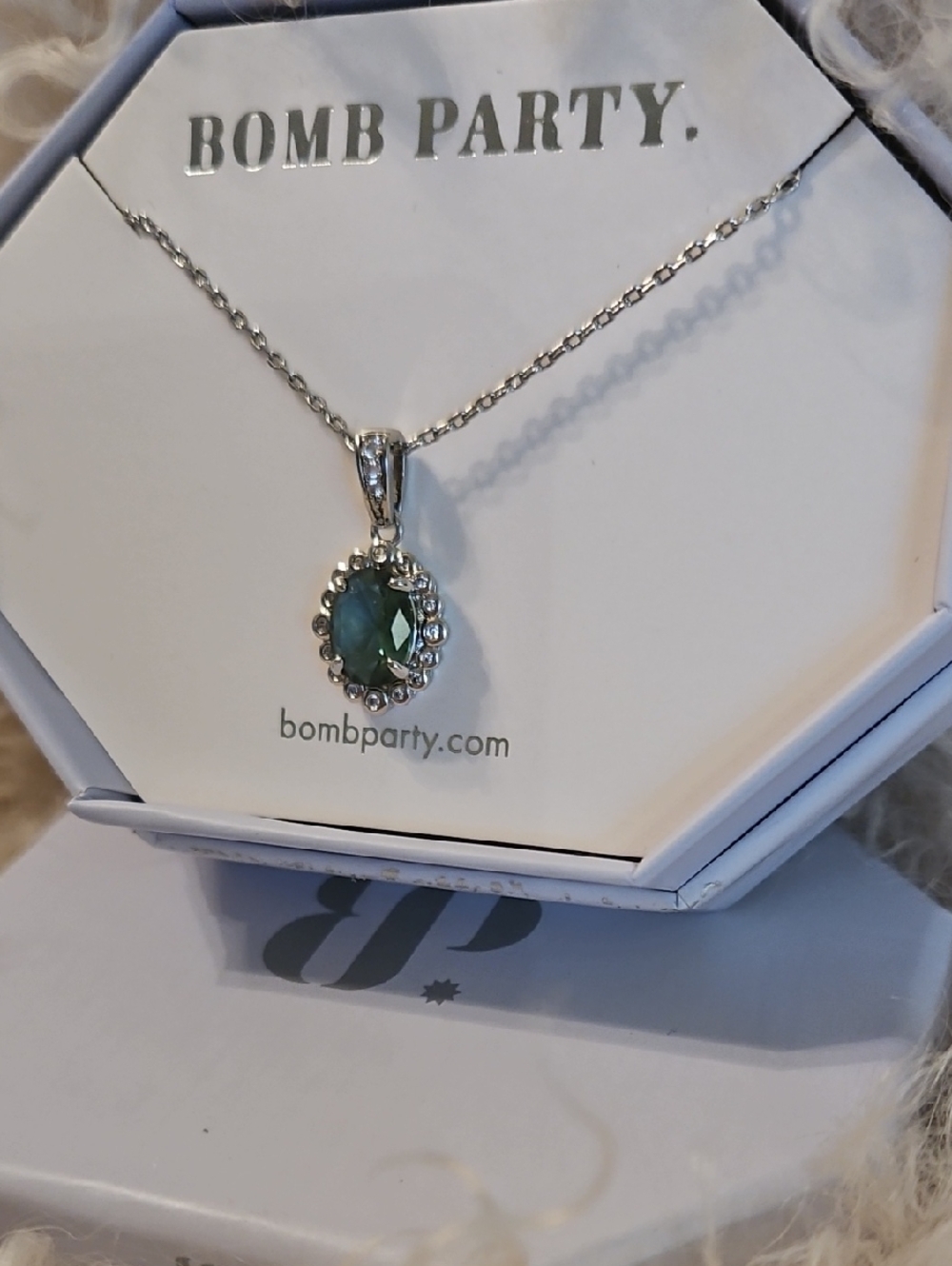 Bomb Party Olive  Green Necklace. NWT